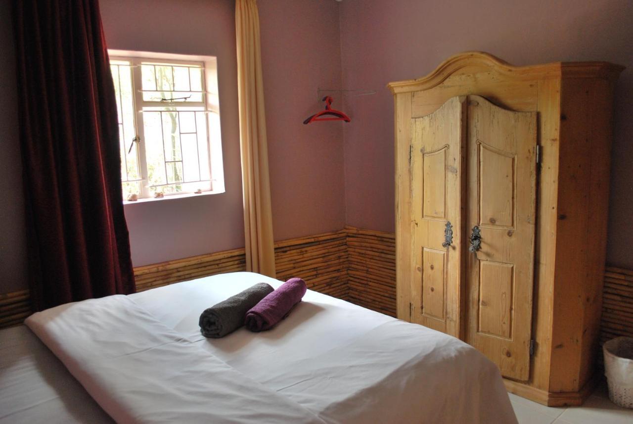 Amber Lagoon Backpackers Lodge Vleirivier Eksteriør billede